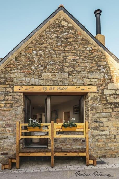 Ty Ar Mor Maison De La Mer, A 40 M De La Plage Saint-Michel-en-Greve Exterior photo